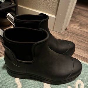 Ugg Waterproof Boots